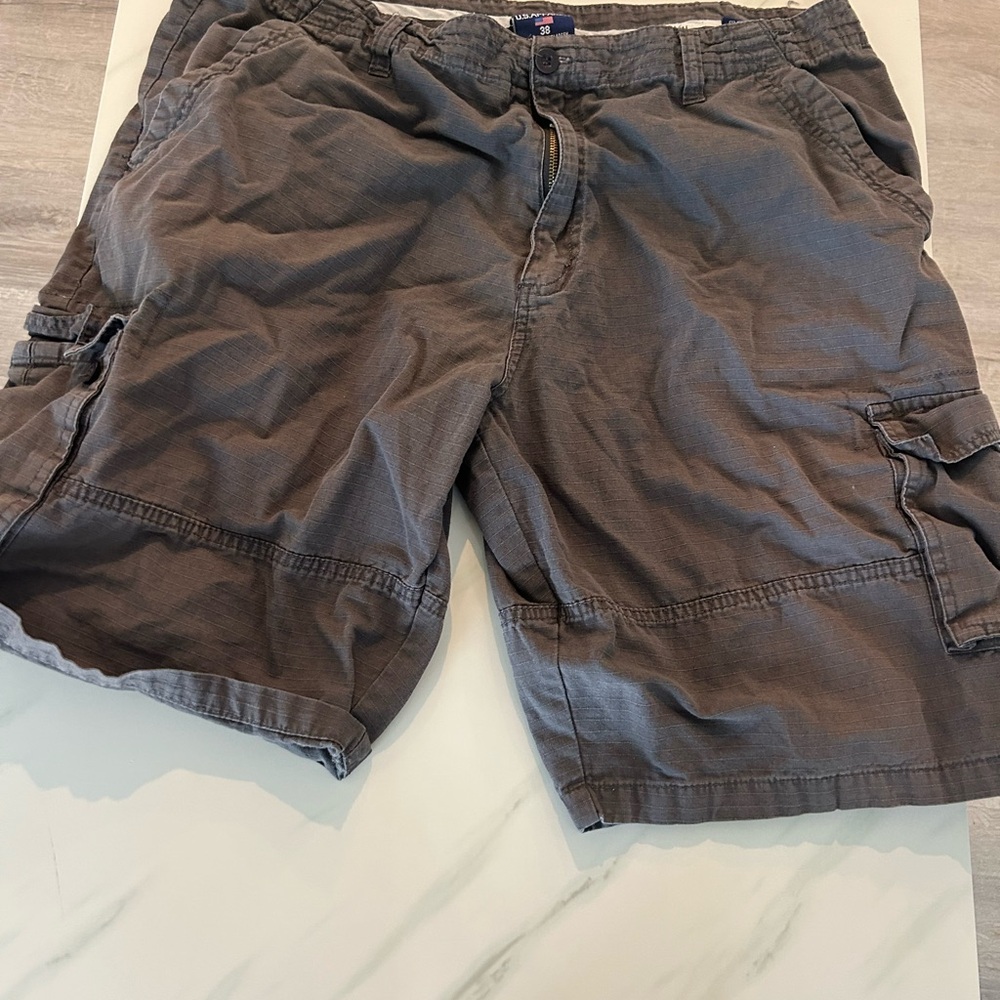 Men's Gray Cargo Shorts